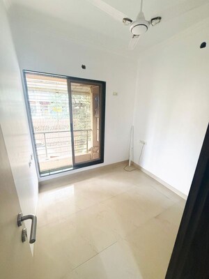 Bedroom in 2 BHK Apartment at Somaiya House, Vile Parle East – for Rent