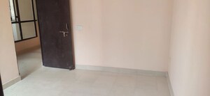 Room in 2 BHK Apartment at OP Floridaa, Sector 82 – for Sale