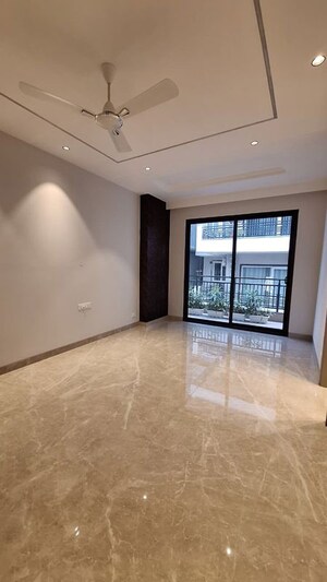 4 BHK Builder Floor For Sale in Sushant Lok I