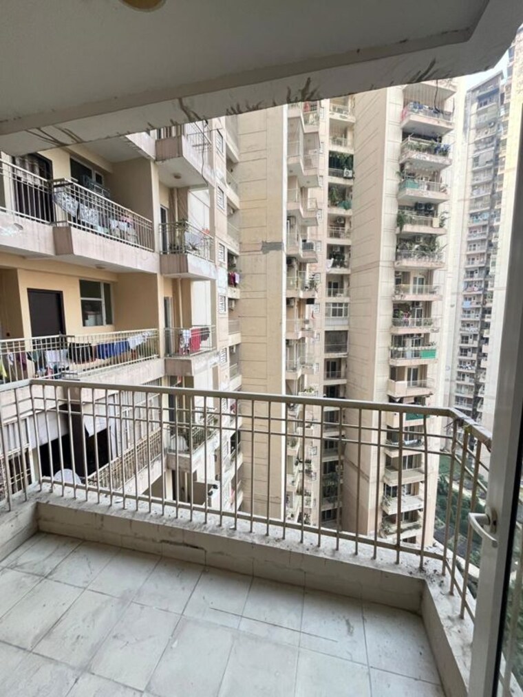 Exterior View, ajnara-homes-phase-2 2 Bedroom 1005 Sq.Ft. Apartment In Sector 16b Greater Noida Greater Noida 10310807