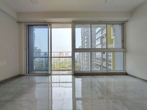 3 BHK Apartment For Rent in Kalpataru Immensa B, Kolshet Road