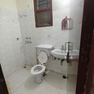Bathroom in 2 BHK Builder Floor at Empire Floors, Sector 57 – for Rent