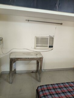 1 BHK Apartment For Rent in Arun Vihar Sector 37