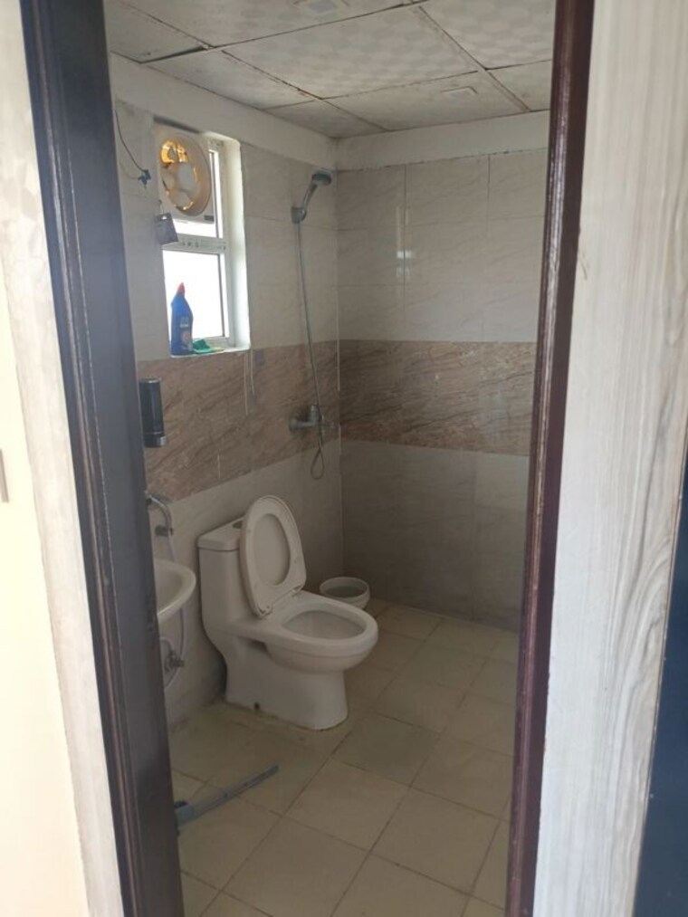 Bathroom, himalaya-pride 2 Bedroom 1188 Sq.Ft. Apartment In Tech Zone 4 Greater Noida Greater Noida 10310779