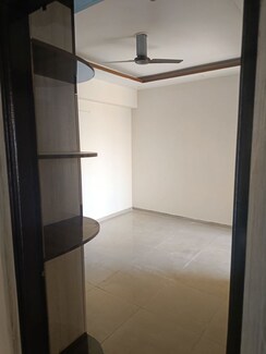 2 BHK + Study Room Apartment For Rent in Himalaya Pride