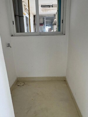 Furnished Amenities in 3 BHK Apartment at Runwal Forests, Kanjurmarg West – for Rent