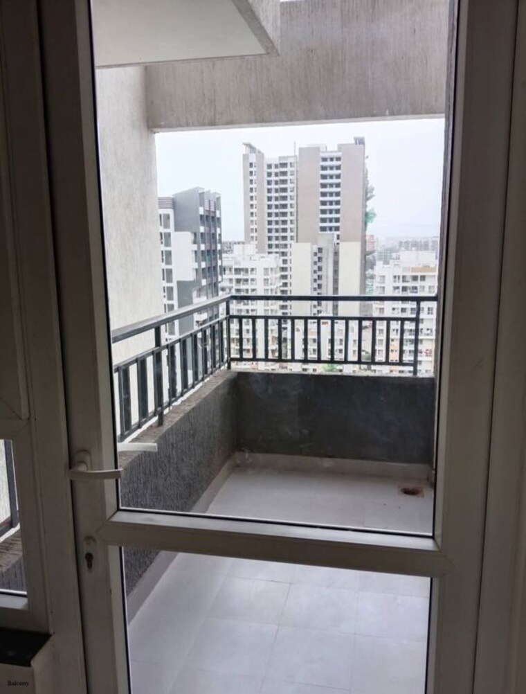 Balcony, vishal-viviana 2 Bedroom 752 Sq.Ft. Apartment In Mundhwa Pune 10310835
