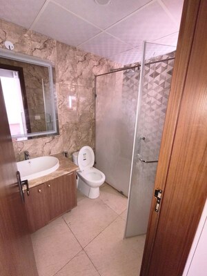 Bathroom in 3 BHK Apartment at Central Park Flower Valley Aqua Front Towers, Sohna Sector 33 – for Rent
