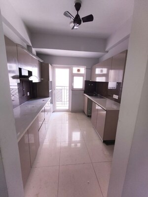 Building Lobby in 3 BHK Apartment at Central Park Flower Valley Aqua Front Towers, Sohna Sector 33 – for Rent