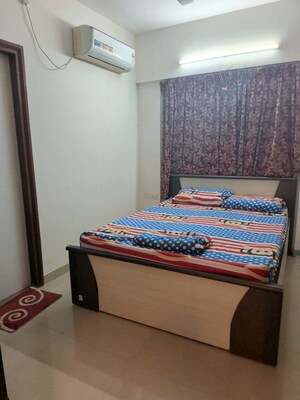 Bedroom in 4 BHK Apartment at Amanora Aspire Towerss, Hadapsar – for Rent