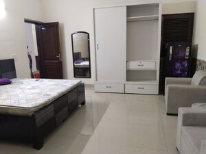 Kitchen in 1 BHK Builder Floor at RWA Apartments Sector 40, Sector 40 – for Rent