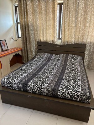 Bedroom in 2 BHK Apartment at Milap CHS, Andheri West – for Rent