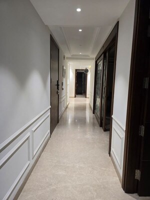 Building Lobby in 4 BHK Apartment at Safdarjung Enclave – for Rent
