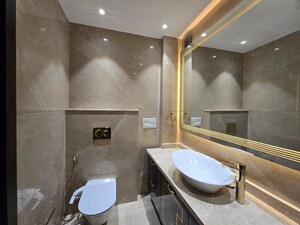 Bathroom in 4 BHK Apartment at Safdarjung Enclave – for Rent