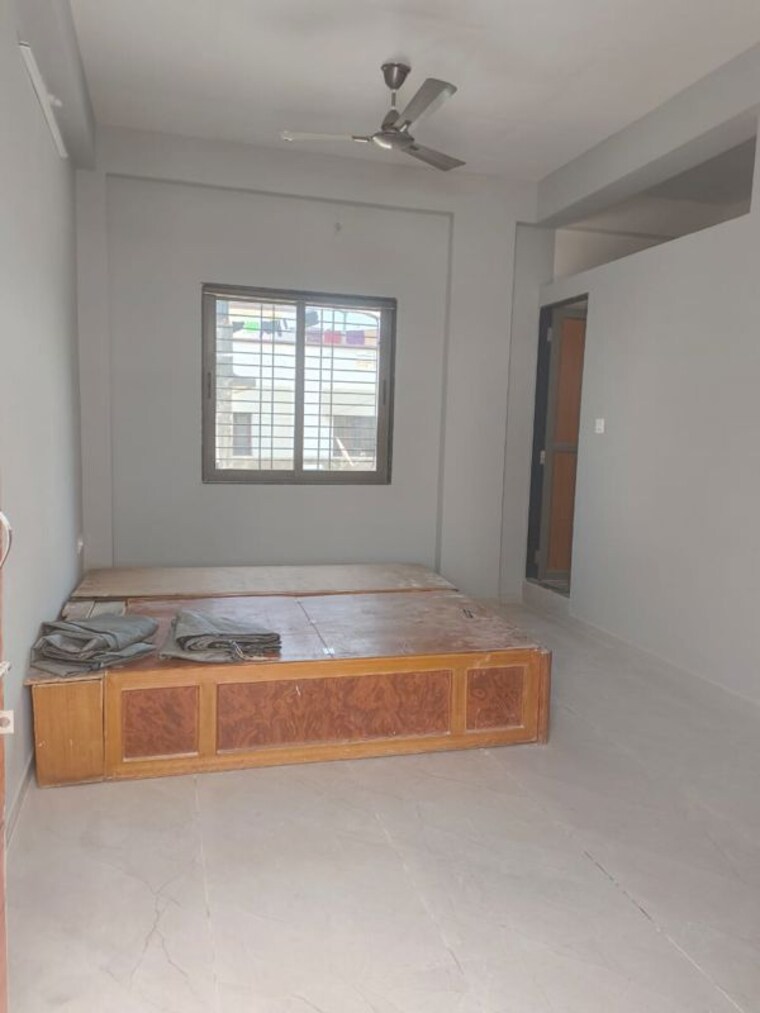 Bedroom, tadwadi 1 Bedroom 1000 Sq.Ft. Independent House In Tadwadi Surat 10310921