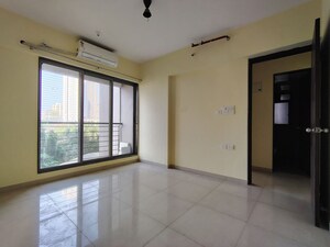 Room in 3 BHK Apartment at Kalpataru Immensa B, Kolshet Road – for Rent