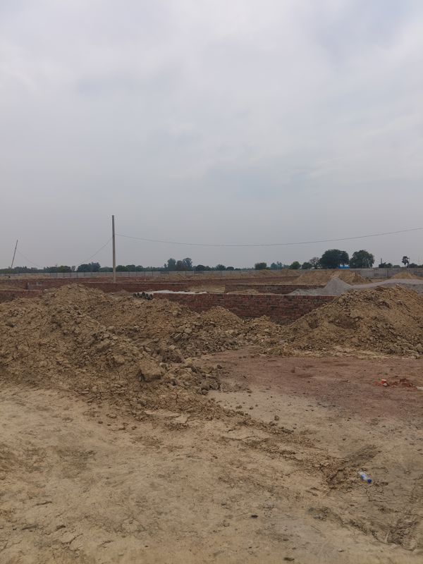 Plot For Sale in Nijampur Malhaur