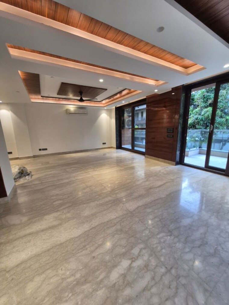 Room, sarvapriya vihar 4 Bedroom 3000 Sq.Ft. Apartment In Sarvapriya Vihar Delhi 10310933
