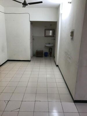 Master Bedroom in 3 BHK Apartment at Gananjay Society, Kothrud – for Rent