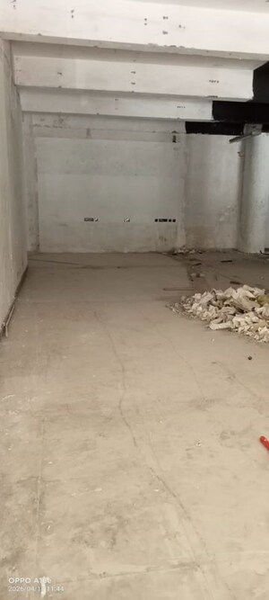 Room in  Office Space at Regent Chamber, Nariman Point – for Rent