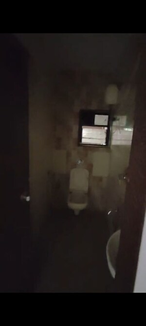 Bathroom in 3 BHK Apartment at Monisha Tower, Andheri West – for Rent