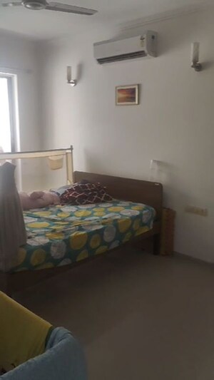 Bedroom in 2 BHK Apartment at Raheja Acropolis, Deonar – for Rent