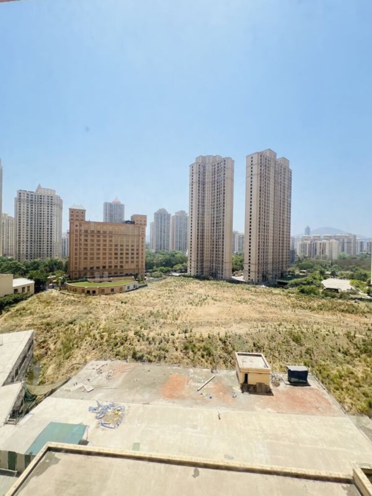 Exterior View, hiranandani-delanna 2 Bedroom 705 Sq.Ft. Apartment In Ghodbunder Road Thane 10311080