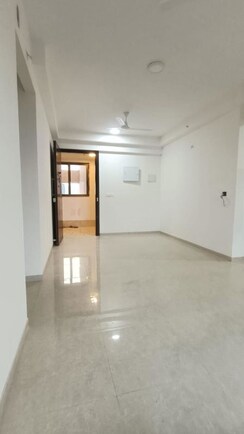 2 BHK + Extra Room Apartment For Rent in Runwal Bliss