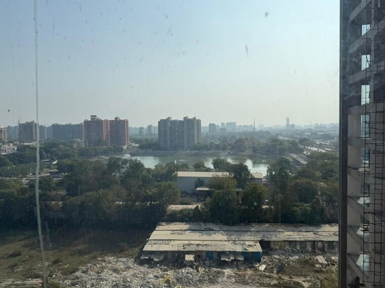 Exterior View, vaishnodevi circle Commercial Office Space 5058 Sq.Ft. In Vaishnodevi Circle Ahmedabad 10311104