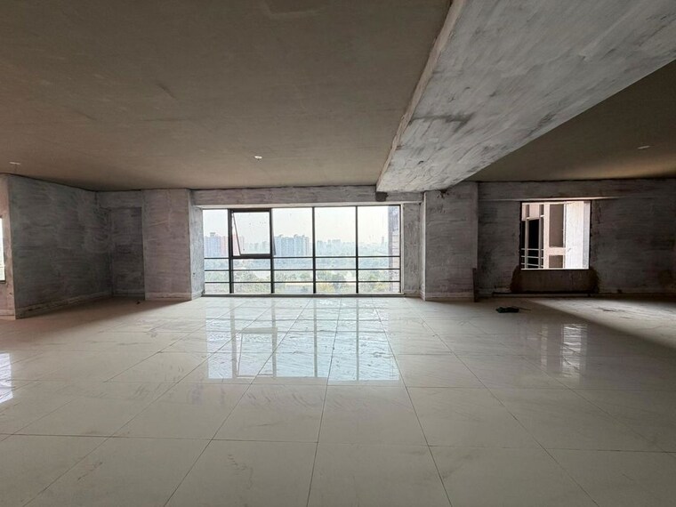 Room, vaishnodevi circle Commercial Office Space 5058 Sq.Ft. In Vaishnodevi Circle Ahmedabad 10311104