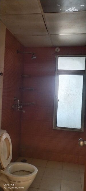 Room in  Apartment at Mahagun My Woods, Sector 16c Greater Noida – for Rent