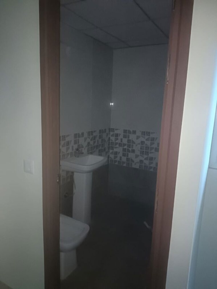 Bathroom, sector 47 2 Bedroom 112 Sq.Ft. Independent House In Sector 47 Noida 10311099