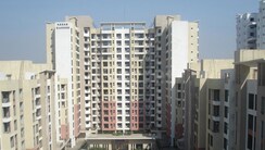 Retail Shop For Rent in Kesar Gardens