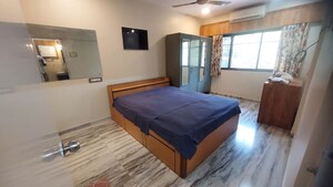 Bedroom in 2 BHK Apartment at Pascoal Square, Santacruz East – for Rent