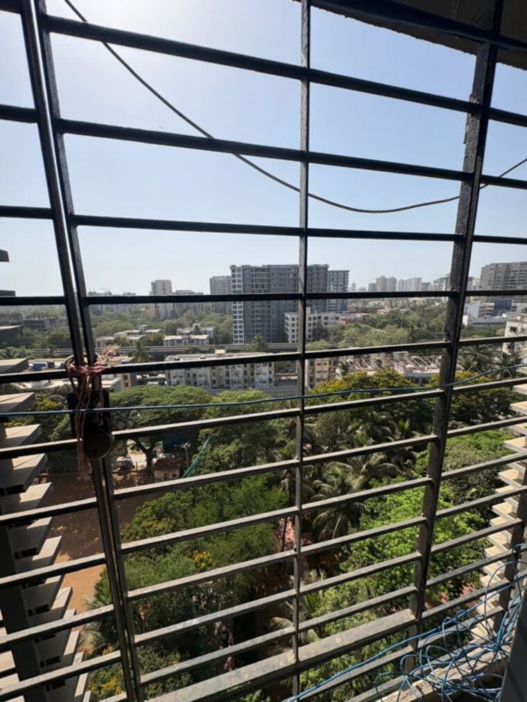 Balcony, mamta-apartment-andheri 2 Bedroom 675 Sq.Ft. Apartment In Andheri West Mumbai 10311161