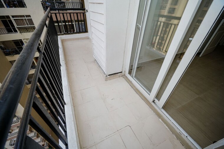 Balcony, ajnara-integrity 2.5 Bedroom 1175 Sq.Ft. Apartment In Raj Nagar Extension Ghaziabad 10311167