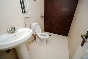 Bathroom in 2.5 BHK Apartment at Ajnara Integrity, Raj Nagar Extension – for Sale