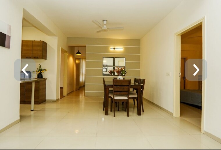 Living Room, tulip-violet 3 Bedroom 1608 Sq.Ft. Apartment In Sector 69 Gurgaon 10311171
