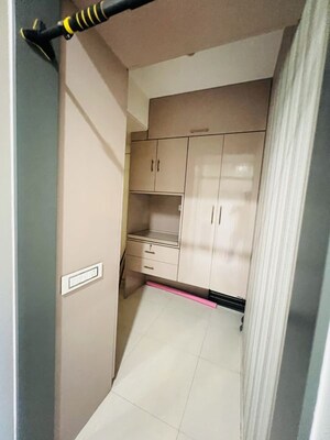 Furnished Amenities in 3 BHK Apartment at Hiranandani ParK Clifton, Ghodbunder Road – for Sale