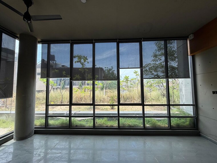 Room, bodakdev Commercial Office Space in IT/SEZ 1100 Sq.Ft. In Bodakdev Ahmedabad 10311218