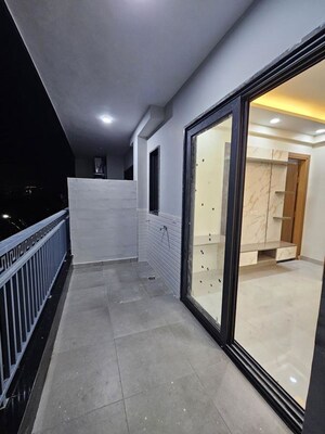 Building Lobby in 1 BHK Builder Floor at Sector 52 – for Rent