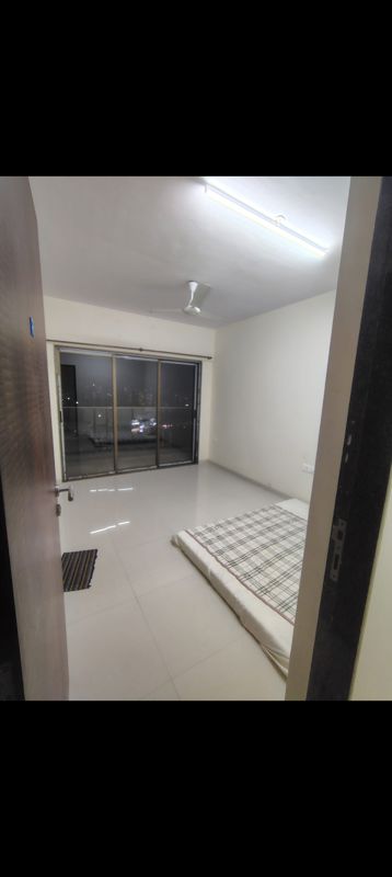 2 BHK 650 Sq.Ft. Apartment in Oberoi Garden City Thane