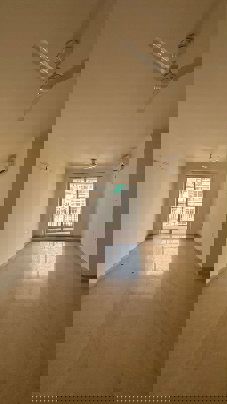 3 BHK + Servant Room 1800 Sq.Ft. Apartment in Pareena The Elite Residences