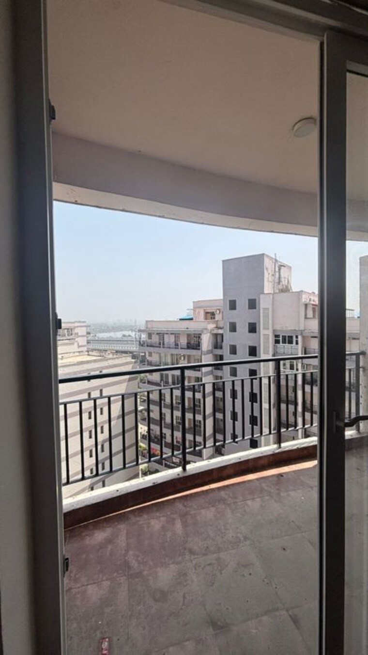 Balcony, pareena-the-elite-residences 3 Bedroom 1800 Sq.Ft. Apartment In Sector 99 Gurgaon 10311164