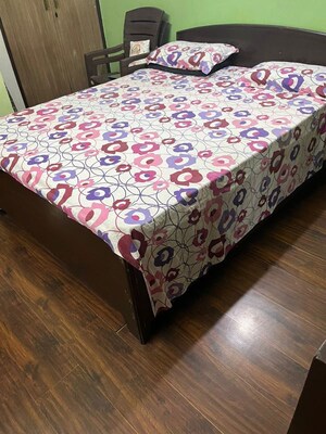 Bedroom in 3 BHK Apartment at Vasundhara Sector 18 – for Sale