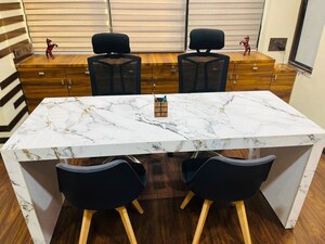  Office Space For Rent in Makarba