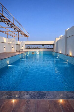 Swimming Pool in 3.5 BHK Apartment at Ambar Zenith, Viman Nagar – for Rent