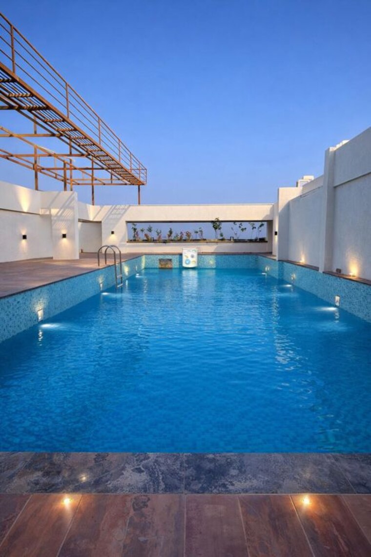 Swimming Pool, ambar-zenith 3.5 Bedroom 1850 Sq.Ft. Apartment In Viman Nagar Pune 10311235