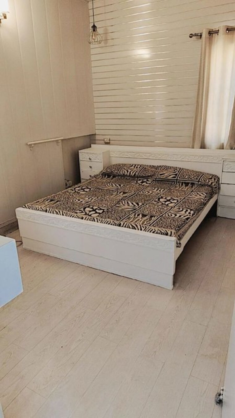 Bedroom, savitri nagar 3 Bedroom 1800 Sq.Ft. Builder Floor In Savitri Nagar Delhi 10311264