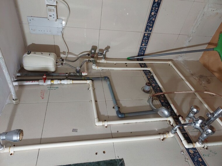 Bathroom, aroma-society 1 Bedroom 448 Sq.Ft. Apartment In Borivali West Mumbai 10311236